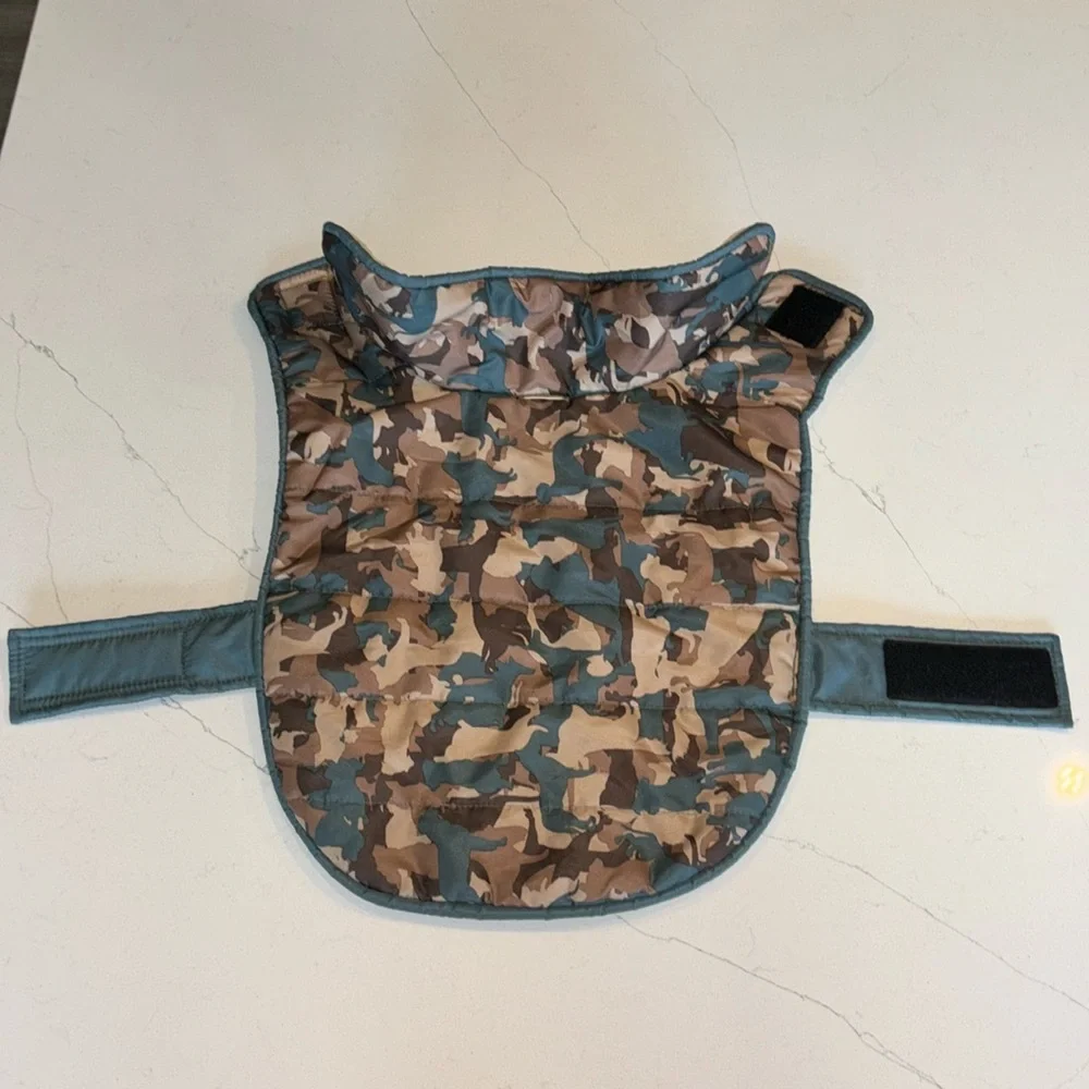 N/A reversible camouflaged